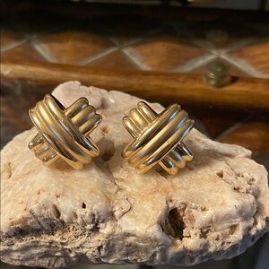 CIG 14K Gold Cross Earrings